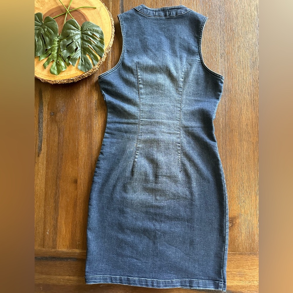 Guess jean dress size xs - Picture 6 of 8